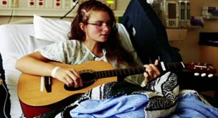 Singing During Brain Surgery, Kira Performs to Preserve Her Passion